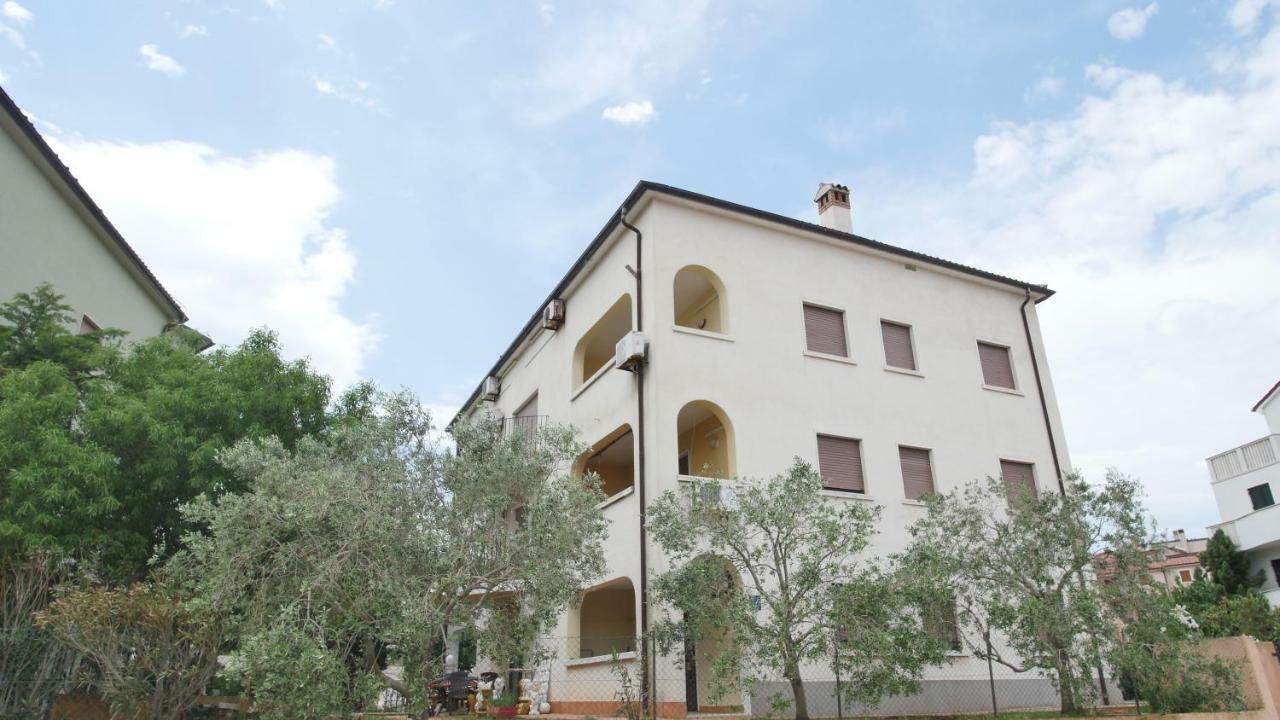 Studio apartman Erika Ližnjan Exteriör bild
